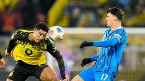 🚨 我们的一月份赛程表。 来源：Barça Universal