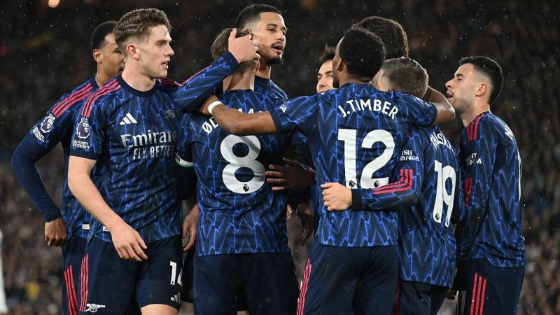 全国花滑锦标赛冰舞：王诗玥／柳鑫宇总得分第一夺冠 为中国队夺得冬奥会名额